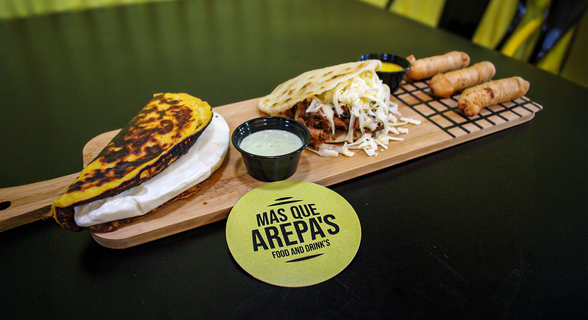 Más Que Arepas