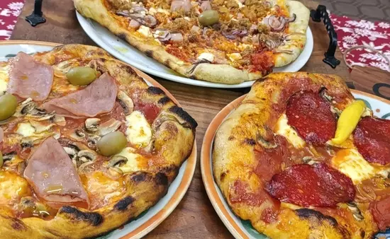 Sezam Pizze, Paste & Specijali