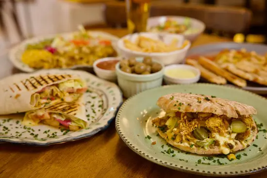 Forma Rolo - Shawarma Kebab Restaurant