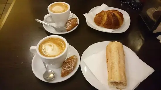 Cafétéria Sans Manquer De Bardo