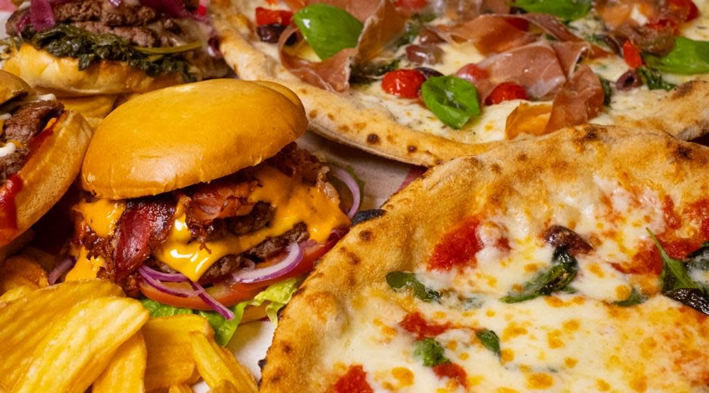 OLIO PIZZA & SMASH BURGER