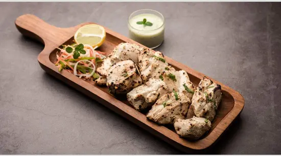 Aroma : Indian and Arabic Restaurant