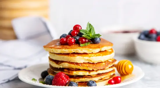 Wyatt Restaurant & Lounge