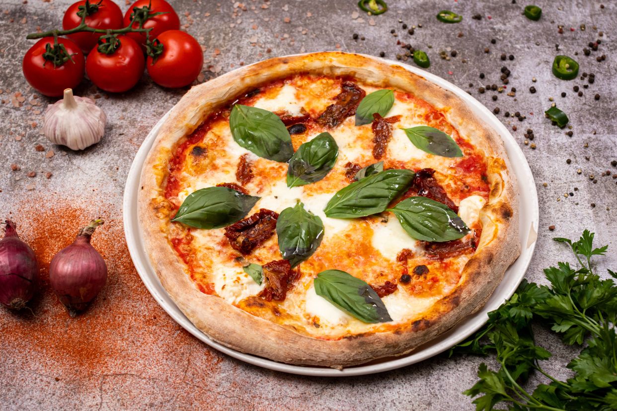 Pizza by Monza
