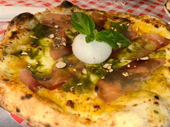 Partenope Anema e Pizza