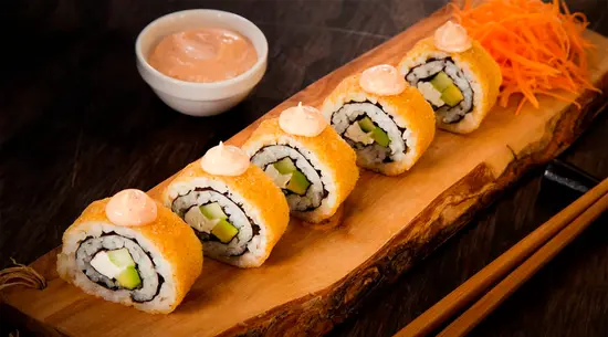 Kurier Sushi and Salads