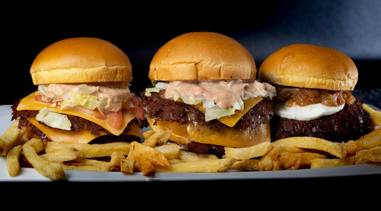 Las Salinas Smash Burger Takeaway