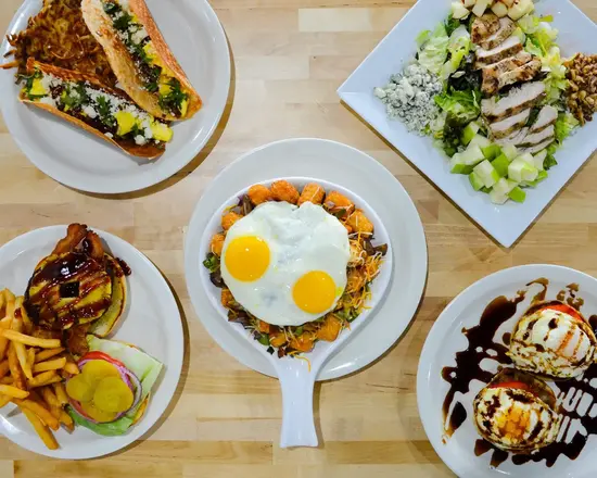 Saudade - Brunch & Store Concept