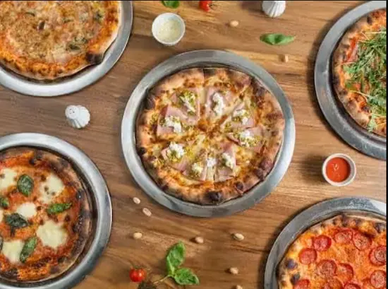 Pampour Not an ordinary pizza