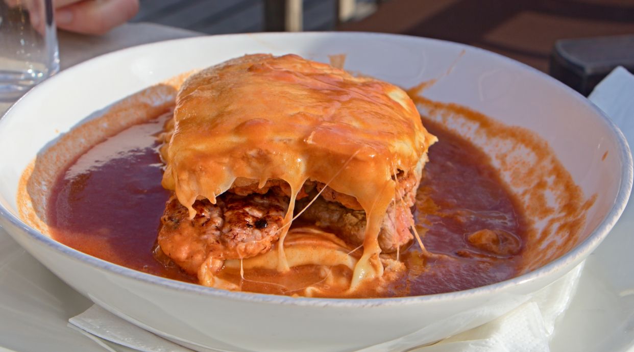 A Melhor Francesinha Do Bairro