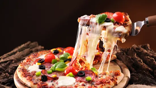 Pizzería Y Mucho Más