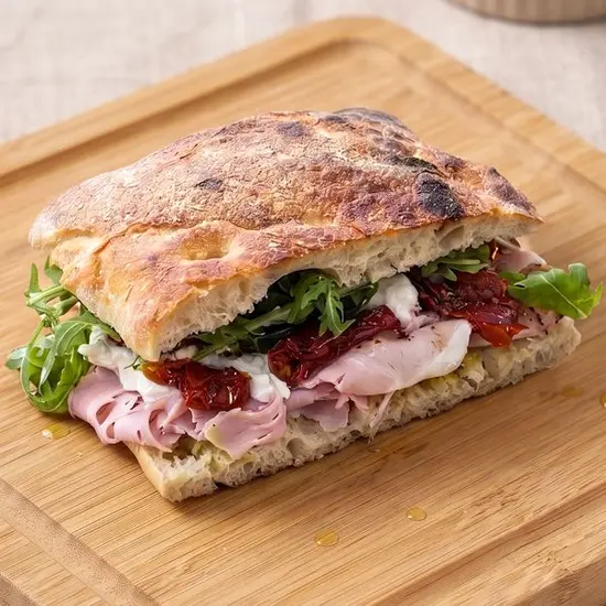 PEPPÉ • Panini • Brunch Spot