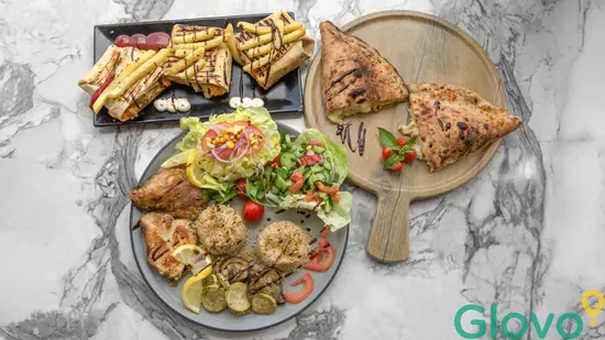 Chikha Pizza & Waffles