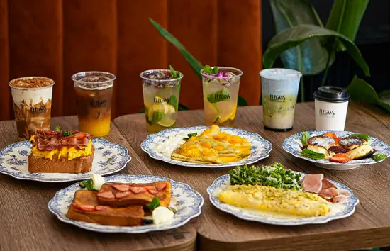 Elegans Café