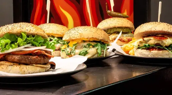 Caracuchos Furious Food