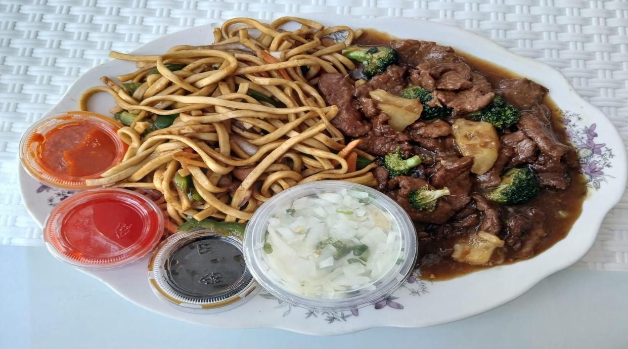 Sonnys Tawa & Wok Restaurant