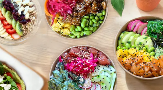 Ananá Poké y Ensaladas