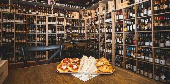 Bon Bon Pasticceria Enoteca Gastronomia