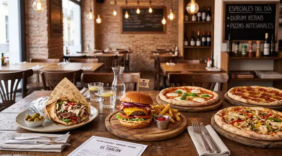 Fénix branch burger y pizza restaurant