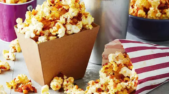 Kinoteatr “Kino-Domino” / Кінотеатр “Кіно-Доміно”