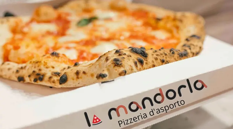 La Mandorla