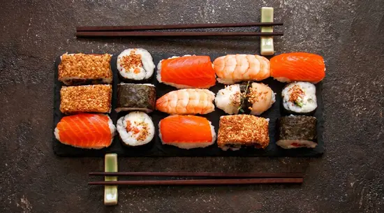 Sakelva Sushi&Dulce