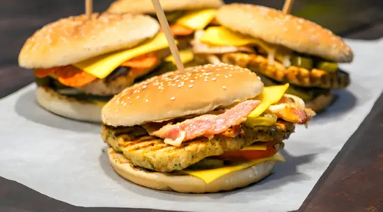 Glorioso Food And Drinks