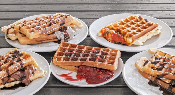 Yummy Waffles  Doces e Salgados