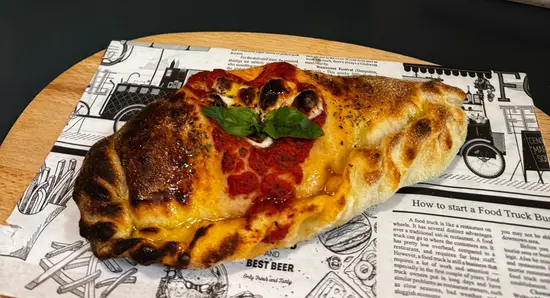 MR. P -Pizza by the slice & calzone-tti