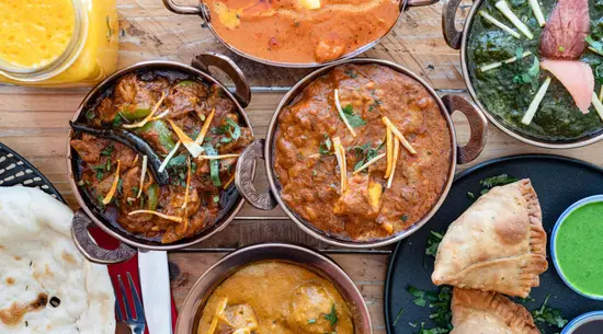 Sign Cuisine Restaurant  and Bar