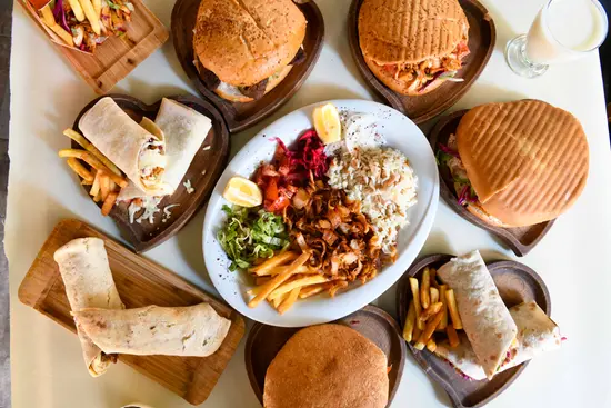 Turkish City Kebap Pizza