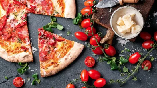 Chicken Hot Pizza Kebab