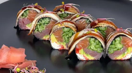 TUNA sushi