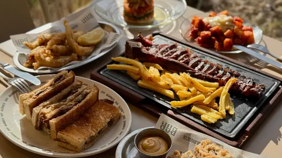 Bajoqueta Bar