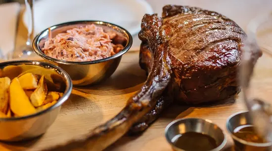 Bárbaros Smoke House BBQ