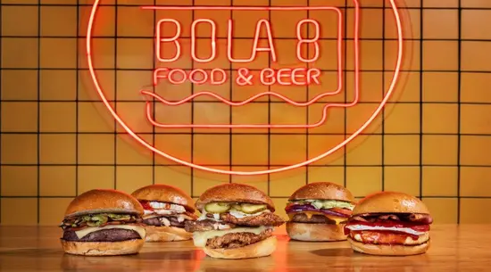Bola 8