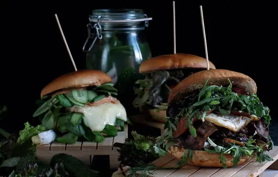 Burger „Krowia Wyspa”