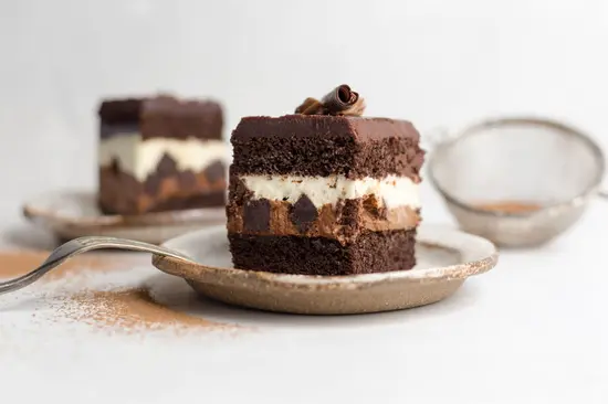 Acasă Coffee Shop & Desserts' Lab