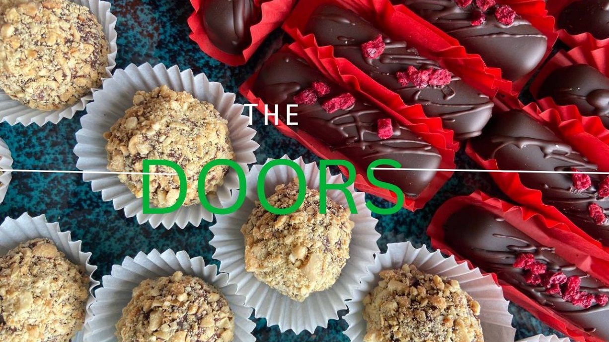 The Doors [coffee & cakes]