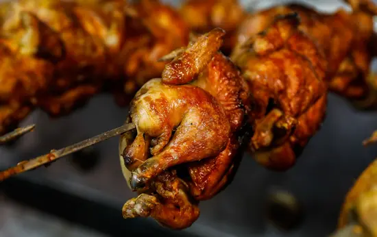 Família Frangos e Assados