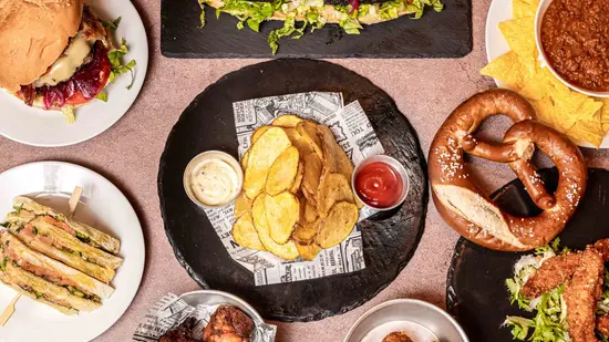 The Golden Pot Brewhouse