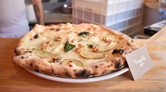 La piazzetta gran via