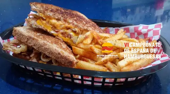 The Pit Ribs & Wings