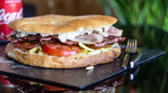 Superbestia Arturo Soria