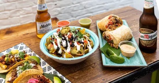 Pico's - Sabor a Mexico