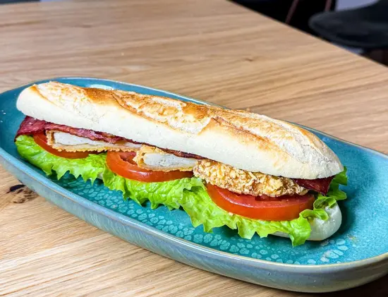 República - Tasty & Social Lounge