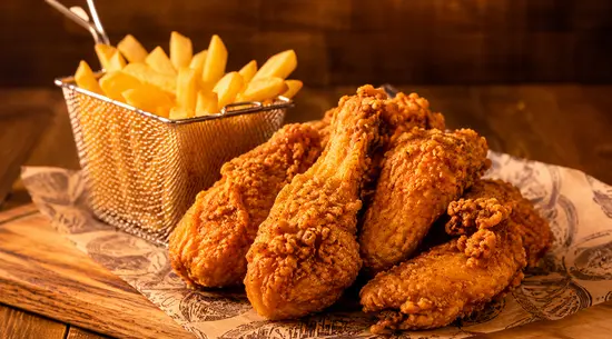 Apollos Eats And Bites