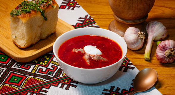 Borsch & Pelmeni