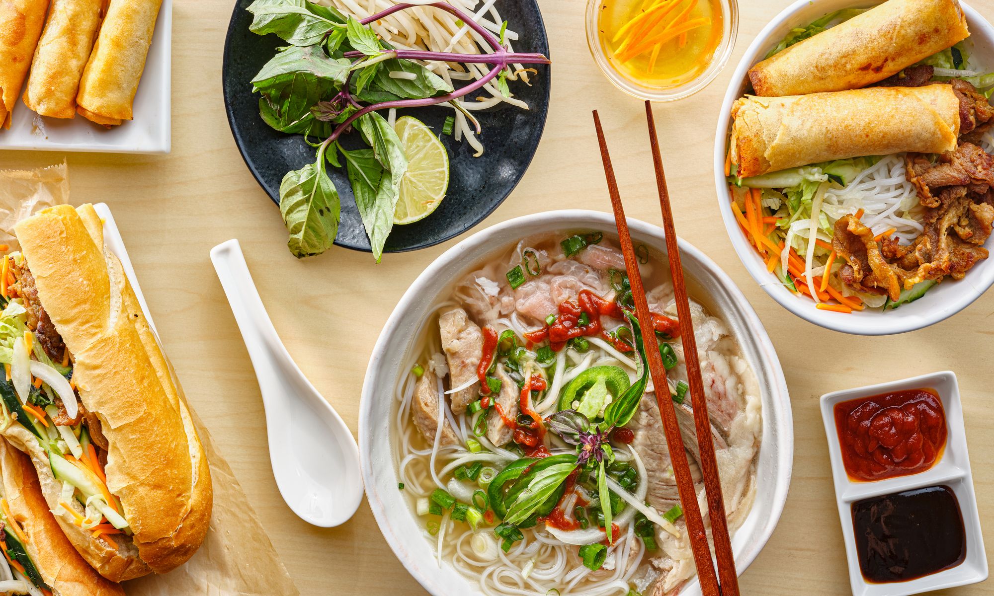 Phở Việt - Vietnamese Restaurant