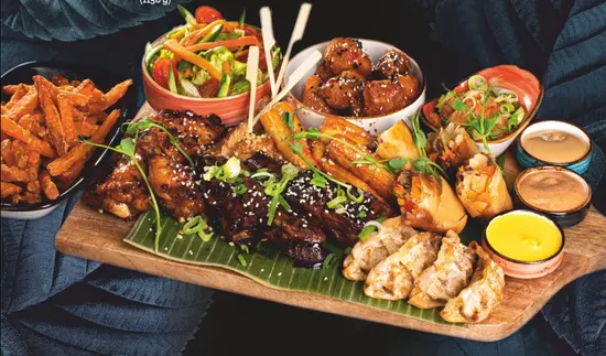 JUNGLA Cocktails & Food